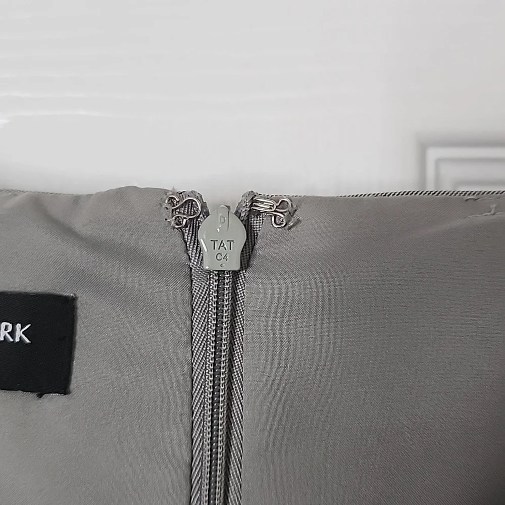JONES NEW YORK WOMAN'S DRESS - Picture 11 of 12